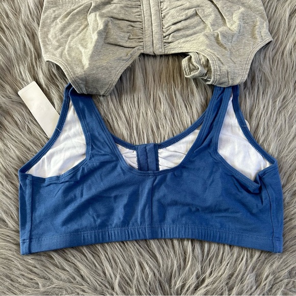 Fruit Of The Loom Two‎ Pack Wireless Bra Women’s Size 40 Front Closure Wirefree - Picture 5 of 6